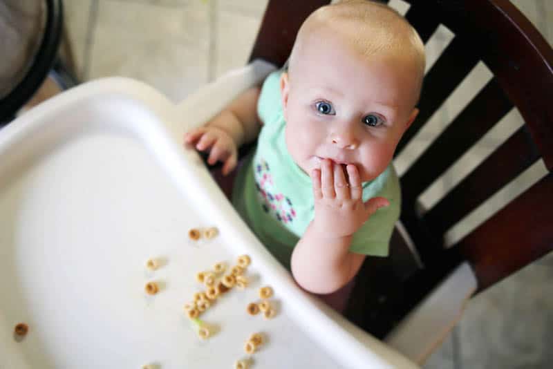 Babies Eat Puffs